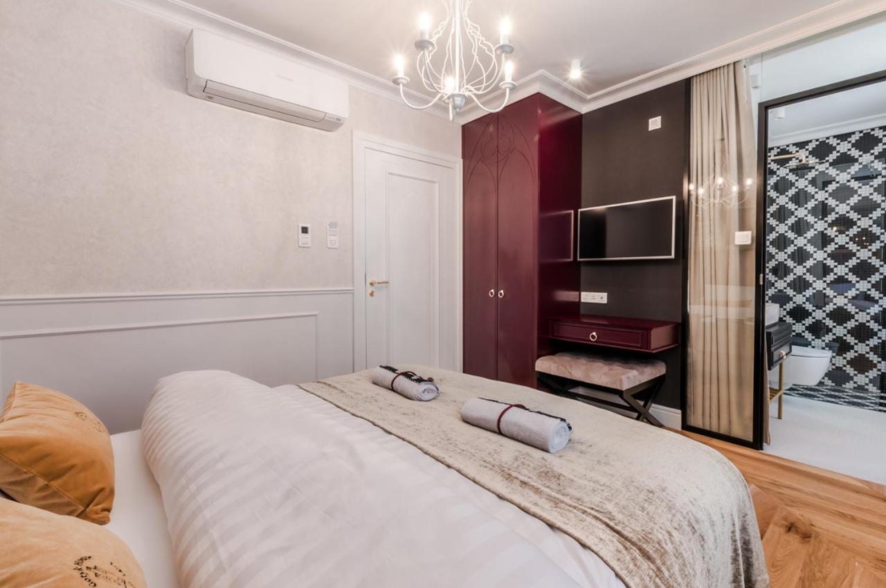 Апарт отель Gotyk House Гданьск Экстерьер фото