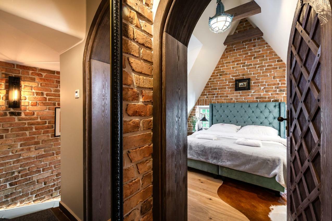 Апарт отель Gotyk House Гданьск Экстерьер фото